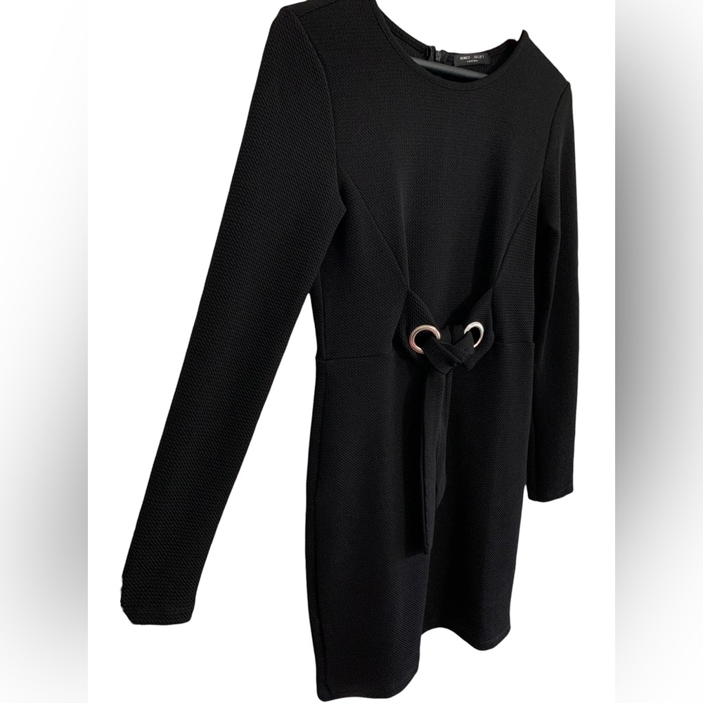 Romeo + Juliet Couture Black Textured Shift Dress Tie Belt Long Sleeve Medium - Picture 3 of 11